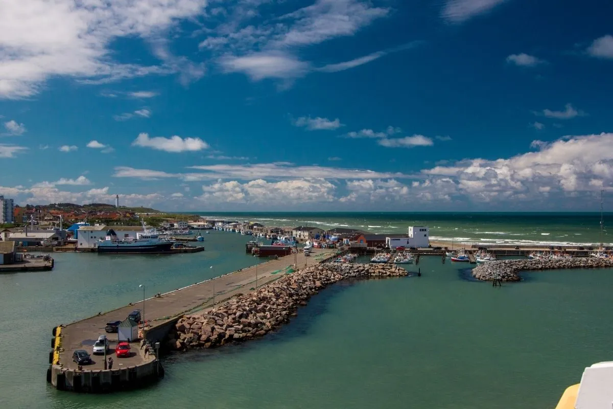The pier at the entrance to Hirtshals harbour, with the North Sea beyond